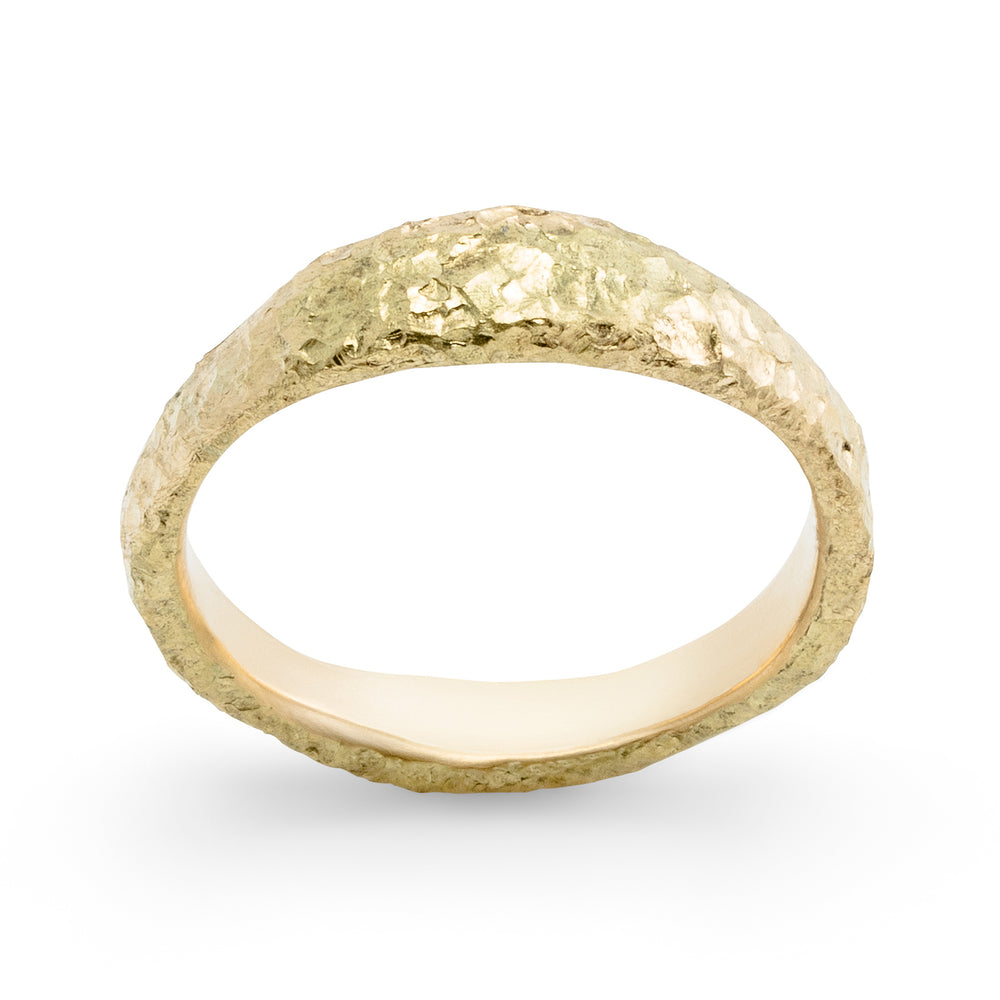 
            
                Load image into Gallery viewer, Narrow Lava Band in 18k yellow gold
            
        