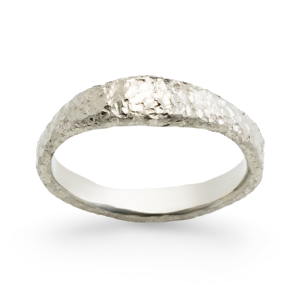
            
                Load image into Gallery viewer, Narrow Lava Band in sterling silver
            
        