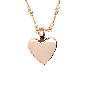 
            
                Load image into Gallery viewer, Detail view of small classic heart necklace
            
        